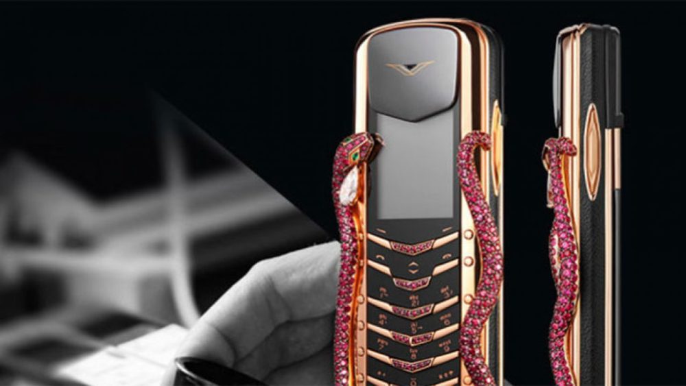 Vertu signature cobra, mobilni telefon od 360.000 dolara za one opsednute privatnosti, La vie de luxe, magazin, hi end tehnologija